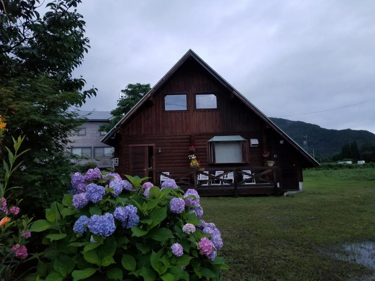 Log Cottage Villa Happo Hakuba Esterno foto